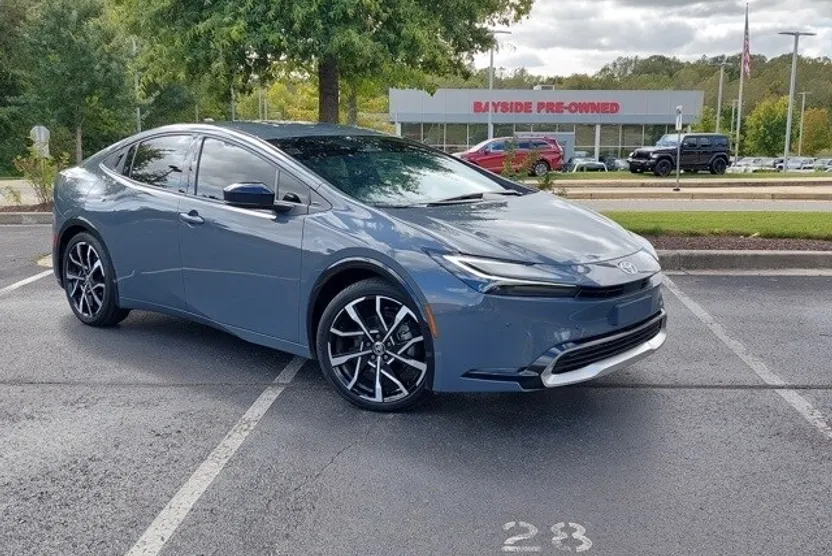 2024 Toyota Prius Prime XSE Premium photo 1