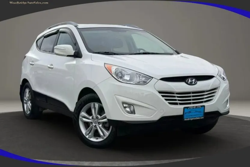 2013 Hyundai Tucson GLS Sport photo 1