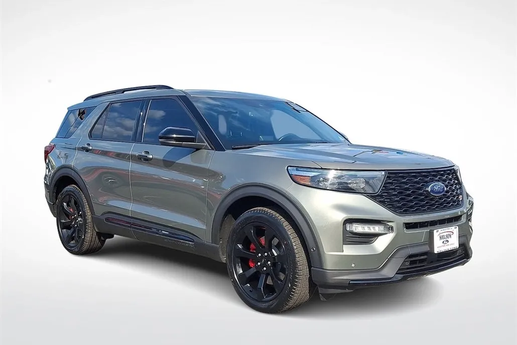 2020 Ford Explorer ST photo 1