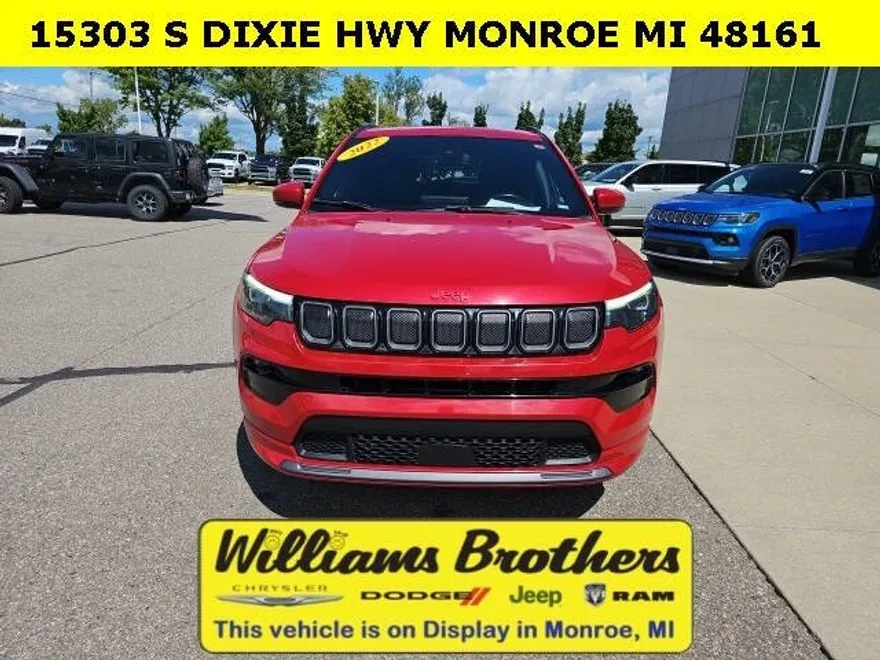 2022 Jeep Compass Limited photo 1