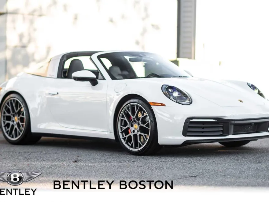2023 Porsche 911 Targa 4S photo 1