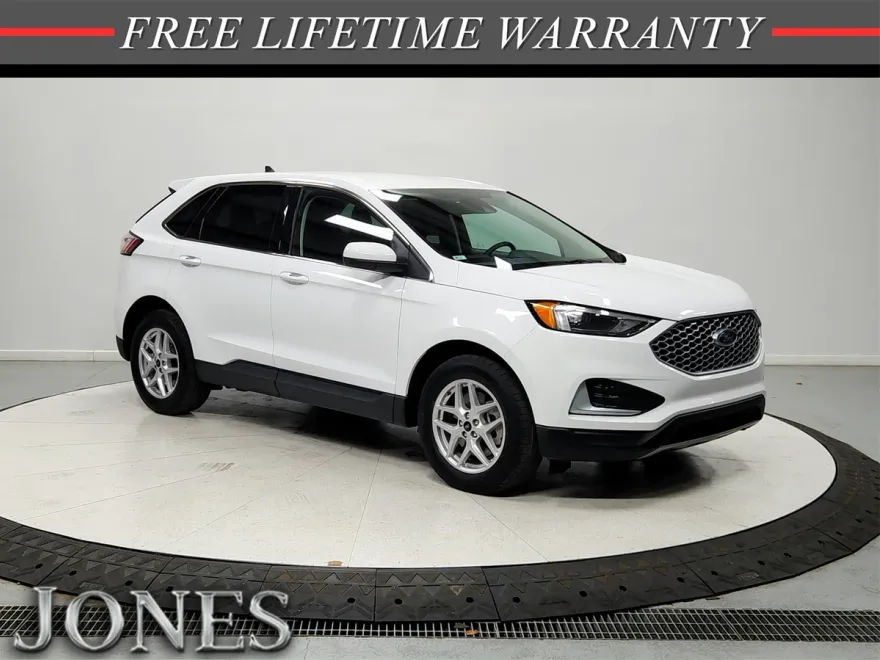 2024 Ford Edge SEL photo 1