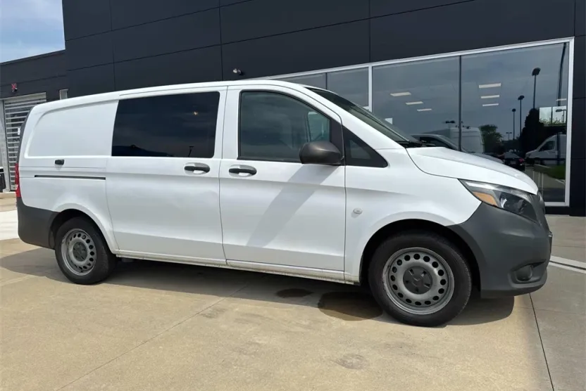 2020 Mercedes Benz Metris Cargo Van photo 1