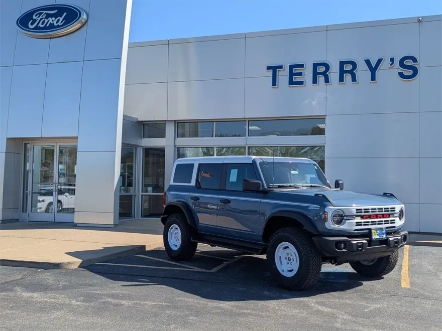 2025 Ford Bronco Heritage First Edition photo 1
