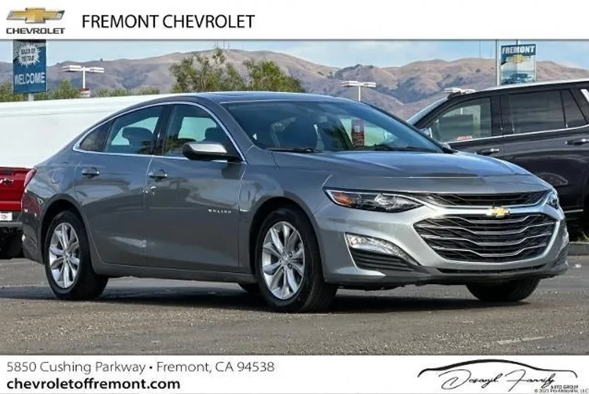 2024 Chevrolet Malibu 1LT photo 1
