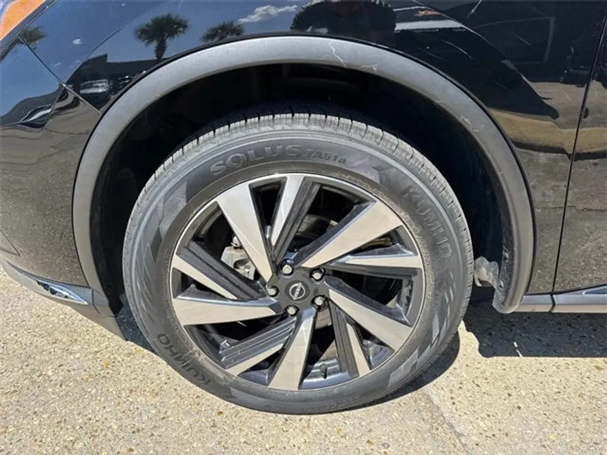 2023 Nissan Murano SL photo 1