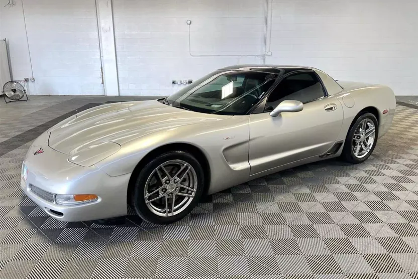 2004 Chevrolet Corvette Z06 photo 1