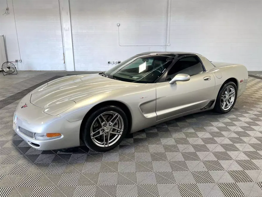 2004 Chevrolet Corvette Z06 photo 1