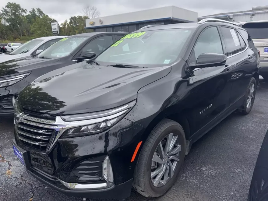 2022 Chevrolet Equinox Premier photo 1