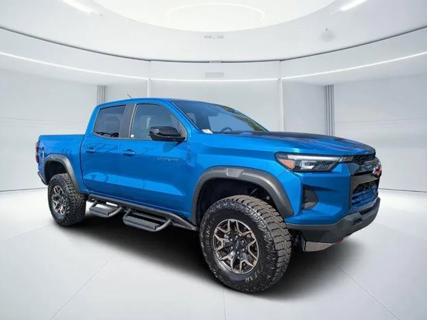 2024 Chevrolet Colorado ZR2 photo 1