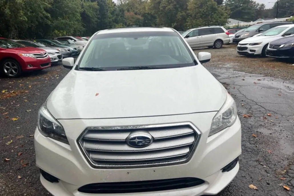 2016 Subaru Legacy 2.5i Premium photo 1