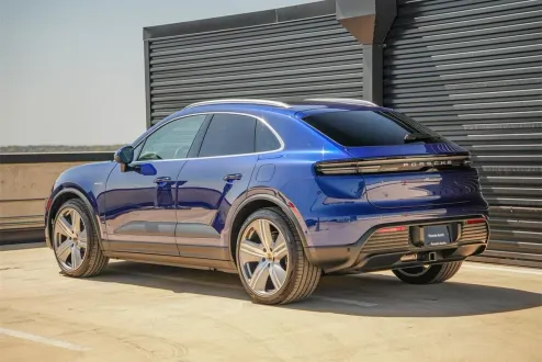2024 Porsche Macan Electric 4 photo 3
