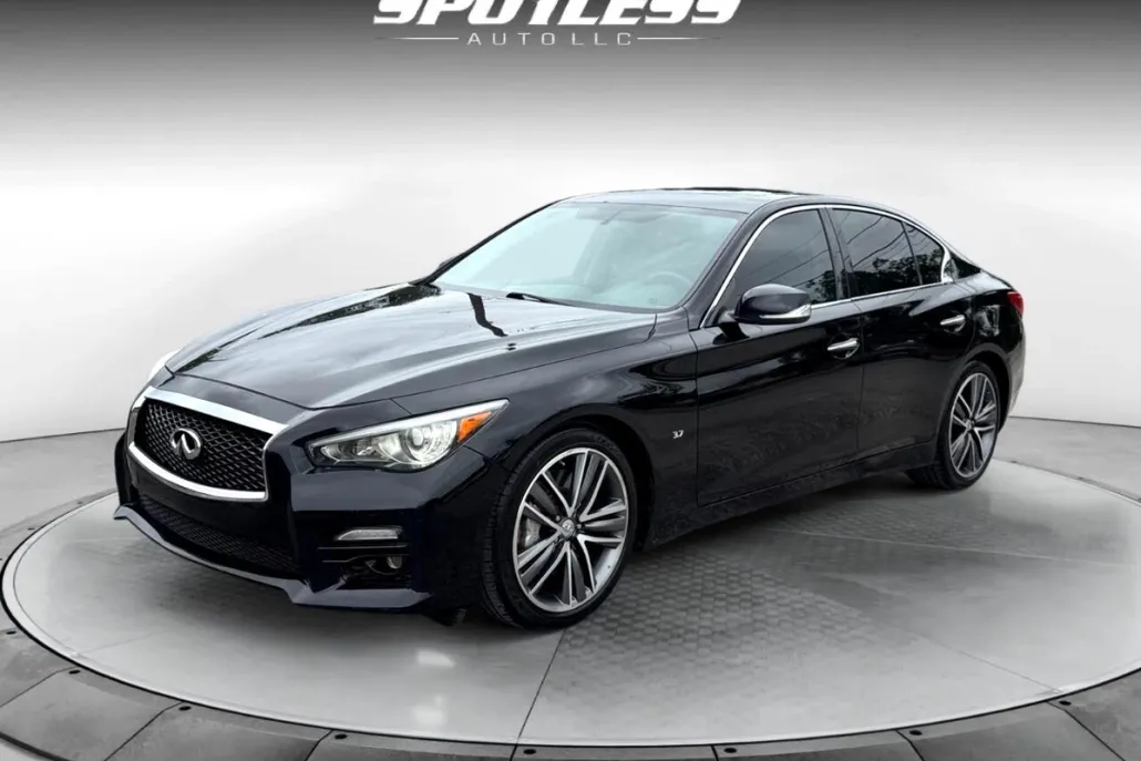 2015 Infiniti Q50 Sport photo 1