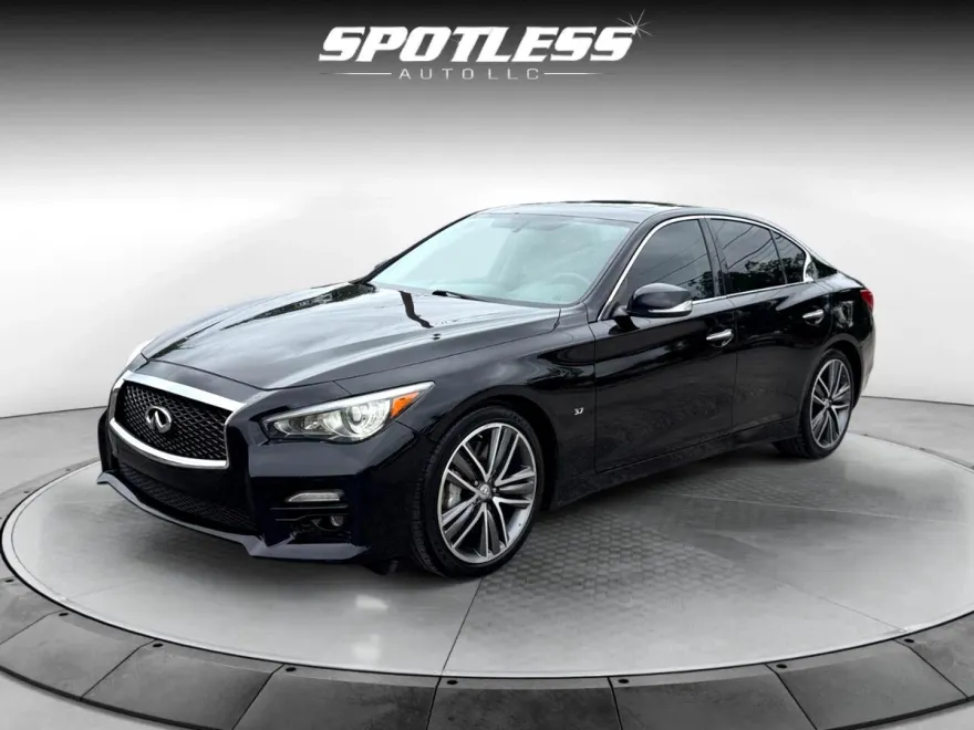 2015 Infiniti Q50 Sport photo 1
