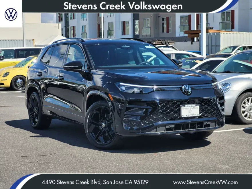 2025 Volkswagen Tiguan SE R-Line Black photo 1