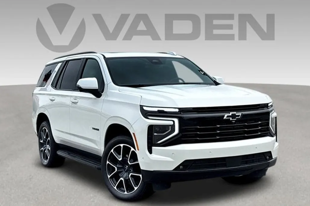 2025 Chevrolet Tahoe RST photo 1