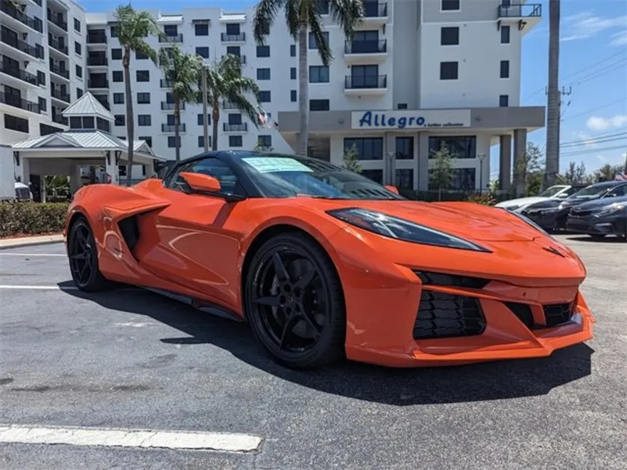 2025 Chevrolet Corvette E-Ray 3LZ photo 1