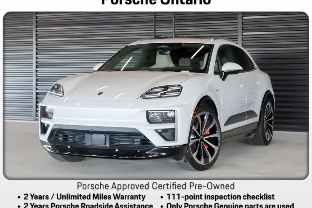 2024 Porsche Macan Electric Turbo photo 1
