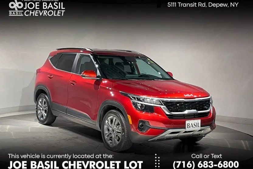 2023 Kia Seltos S photo 1