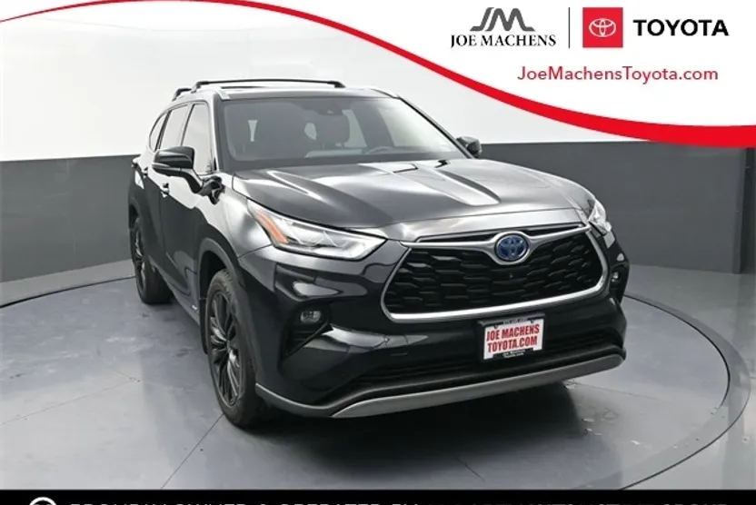 2023 Toyota Highlander Hybrid Platinum photo 1