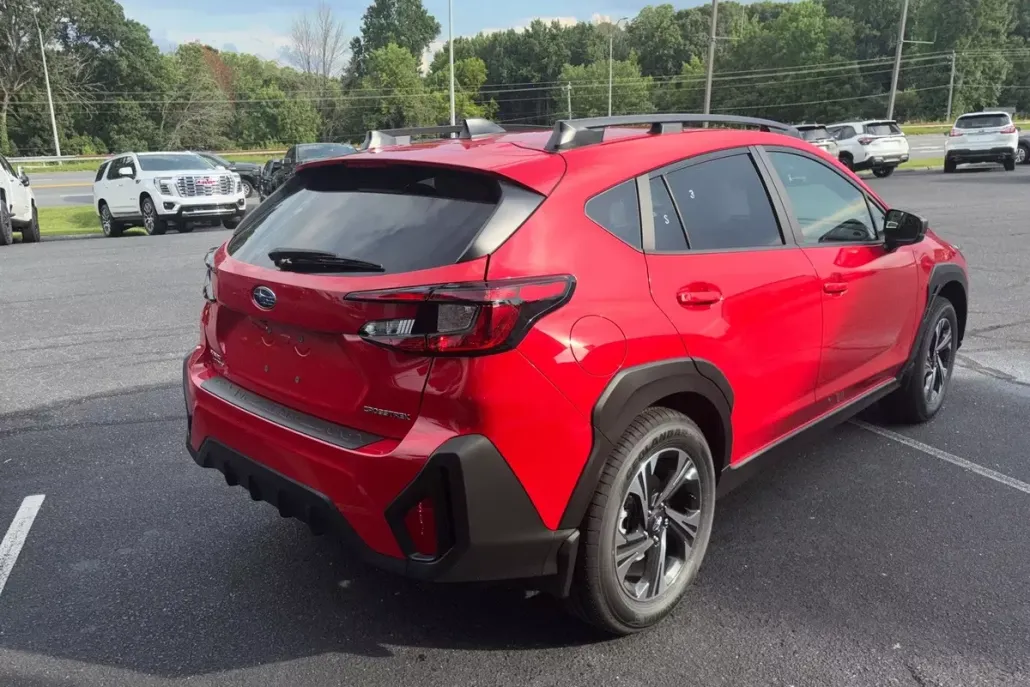 2025 Subaru Crosstrek Premium photo 1