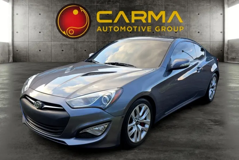2015 Hyundai Genesis Coupe 3.8 photo 1