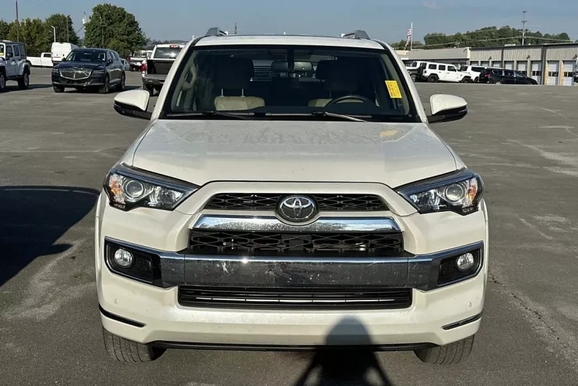 2018 Toyota 4Runner Limited 2WD photo 1