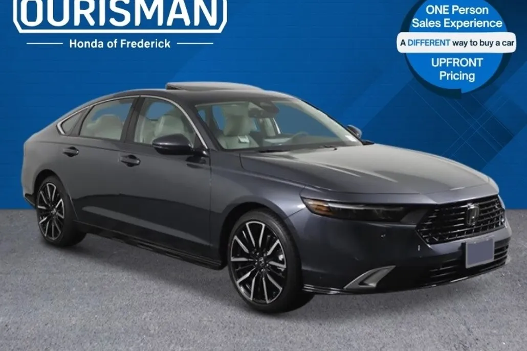 2025 Honda Accord Hybrid Touring photo 1