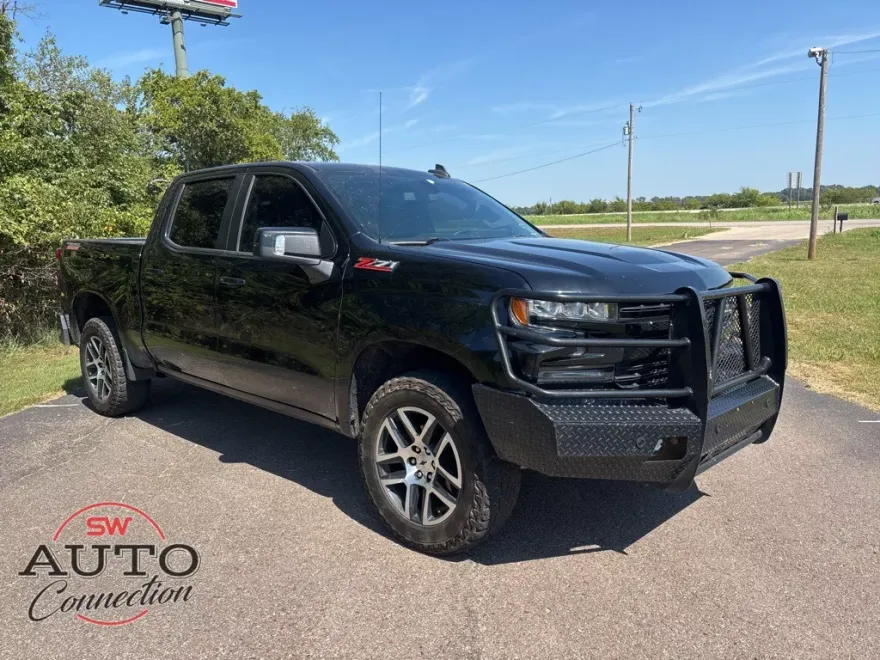 2020 Chevrolet Silverado 1500 LT Trail Boss Z71 photo 1