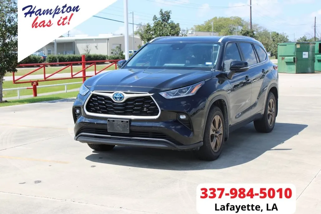 2023 Toyota Highlander Hybrid Bronze Edition photo 1
