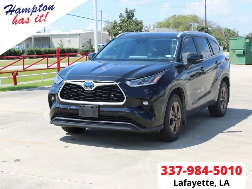 2023 Toyota Highlander Hybrid Bronze Edition photo 1