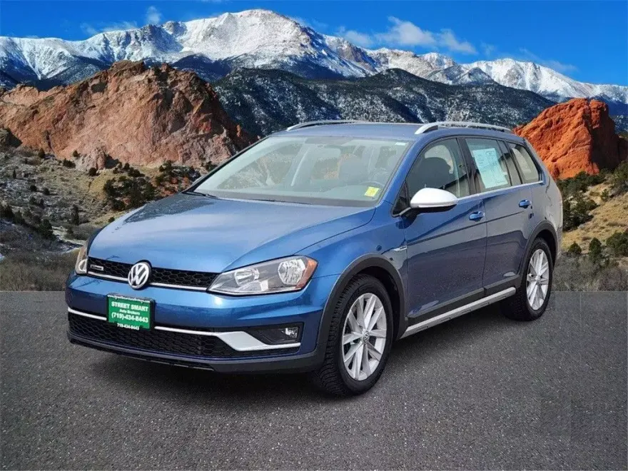 2017 Volkswagen Golf Alltrack TSI S 4Motion photo 1