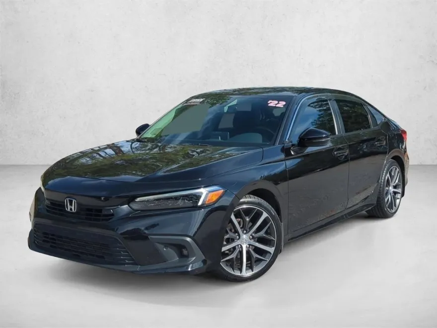 2022 Honda Civic Touring photo 1