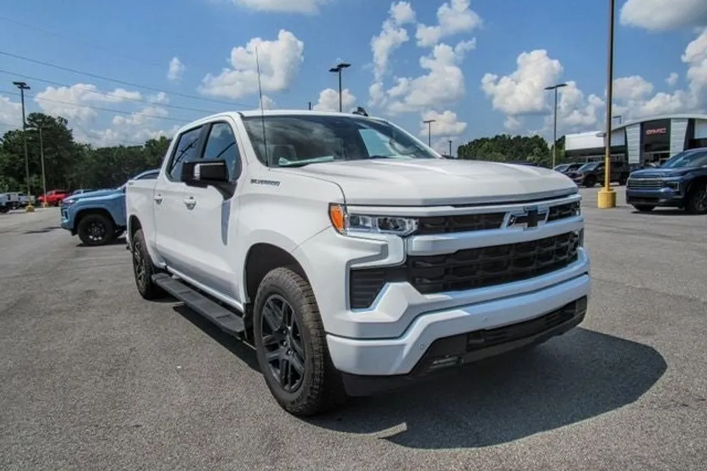 2025 Chevrolet Silverado 1500 RST photo 1