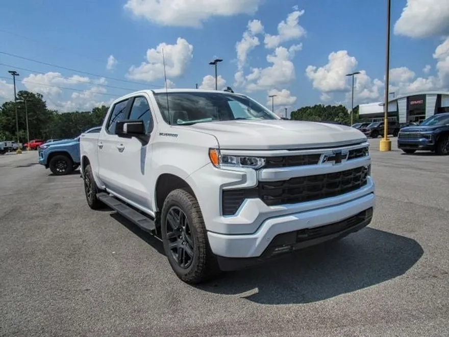 2025 Chevrolet Silverado 1500 RST photo 1
