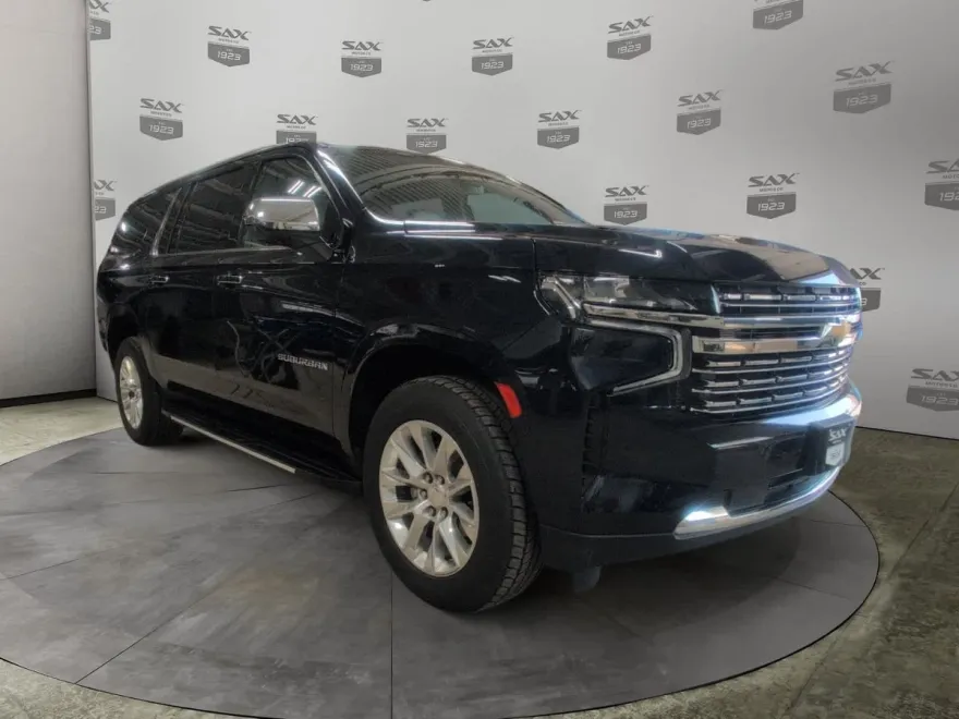 2023 Chevrolet Suburban Premier photo 1