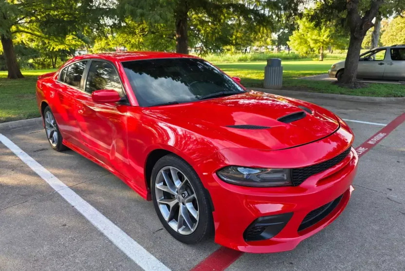 2019 Dodge Charger R/T photo 1