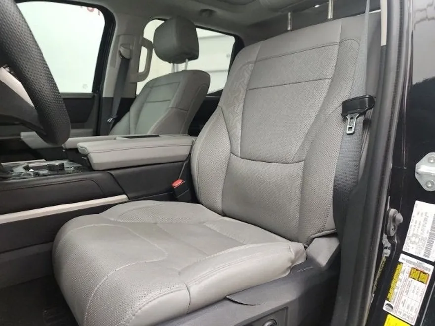 2024 Toyota Tundra Limited photo 1