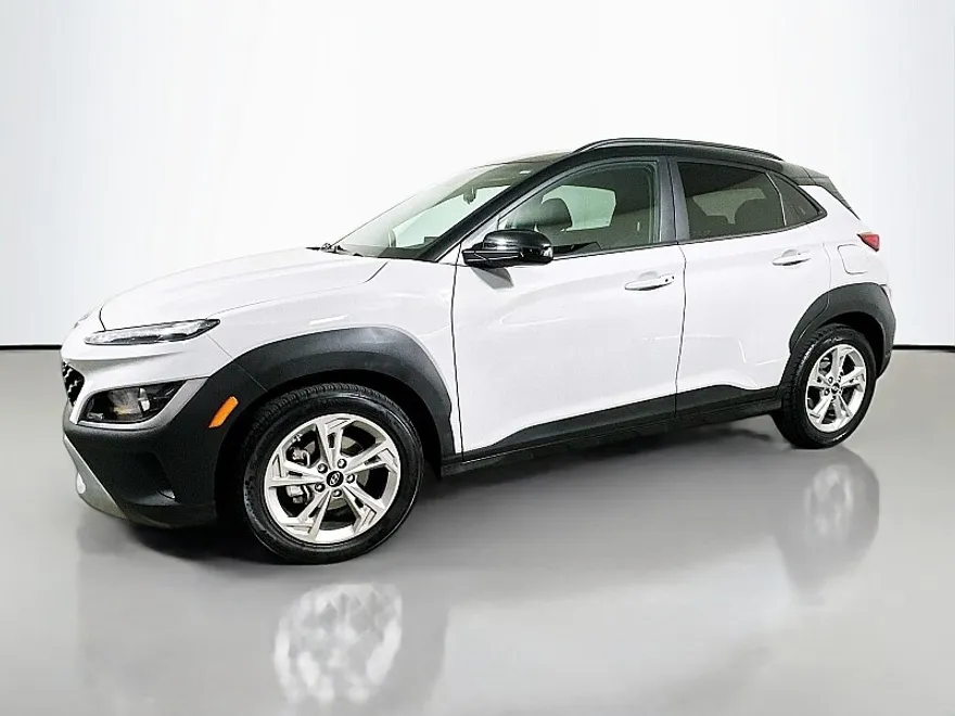 2023 Hyundai Kona SEL photo 1