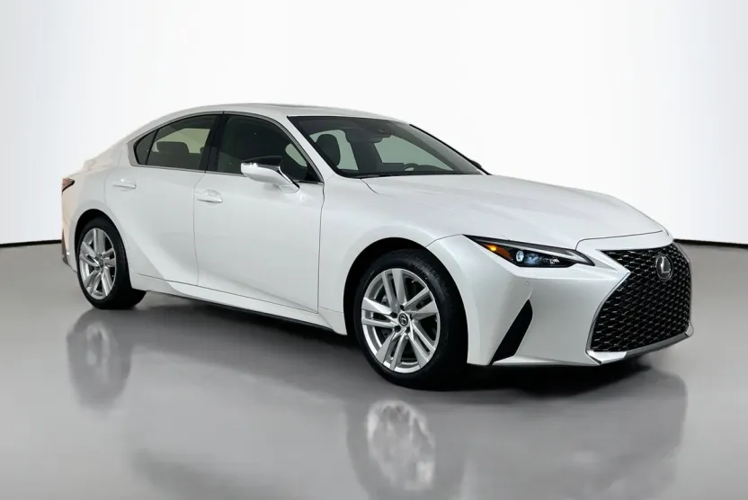 2021 Lexus IS 300 photo 1