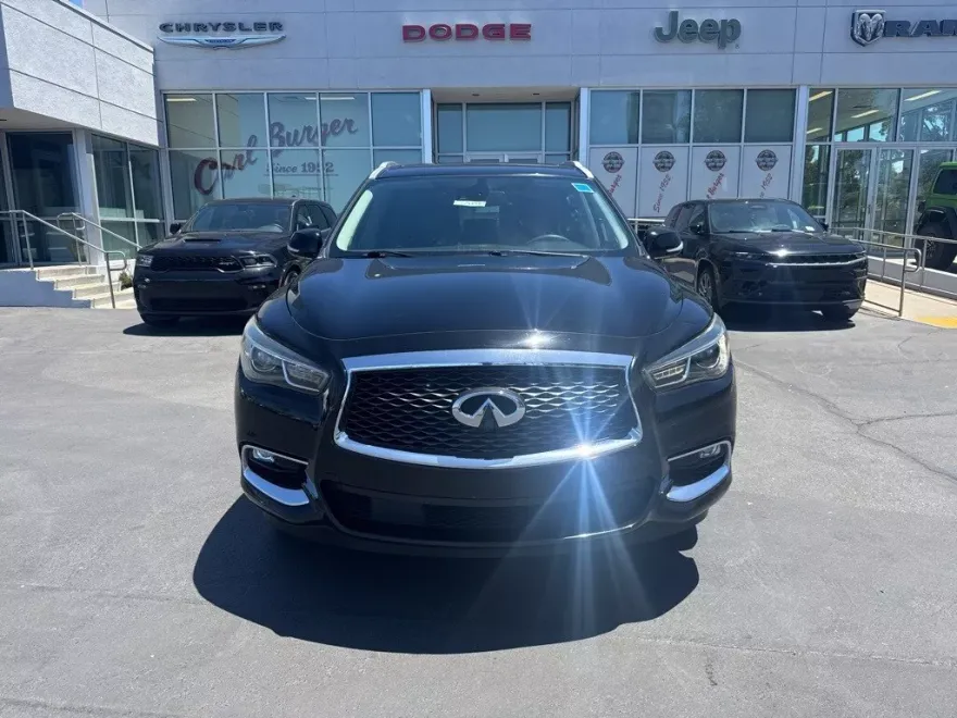 2019 Infiniti QX60 Luxe photo 1