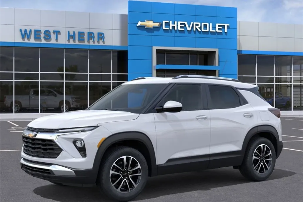 2026 Chevrolet Trailblazer LT photo 1