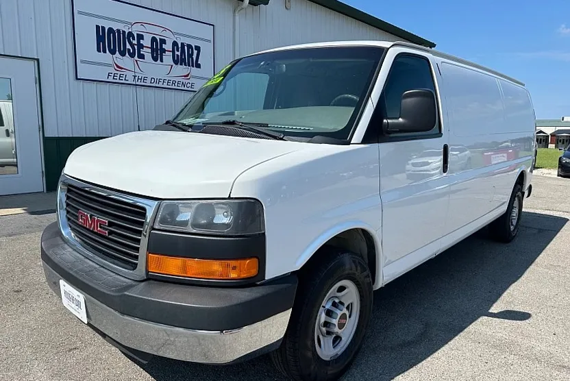2015 Gmc Savana Cargo 3500 photo 1