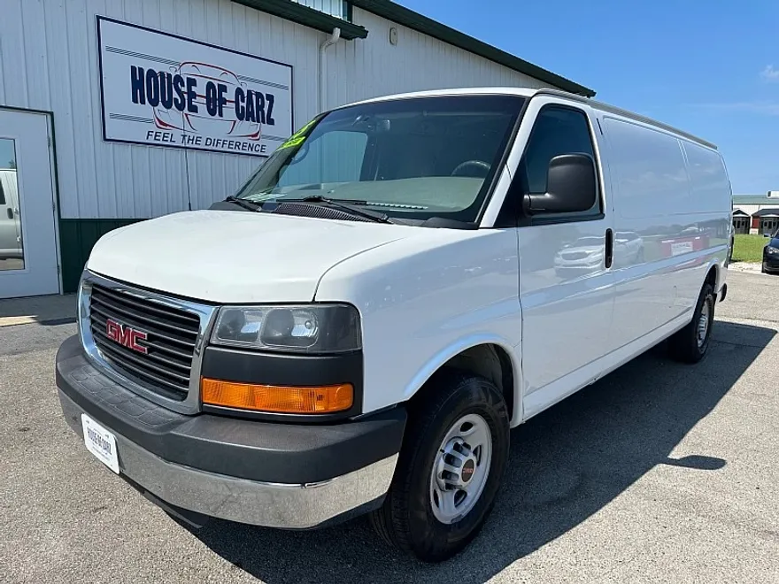 2015 Gmc Savana Cargo 3500 photo 1