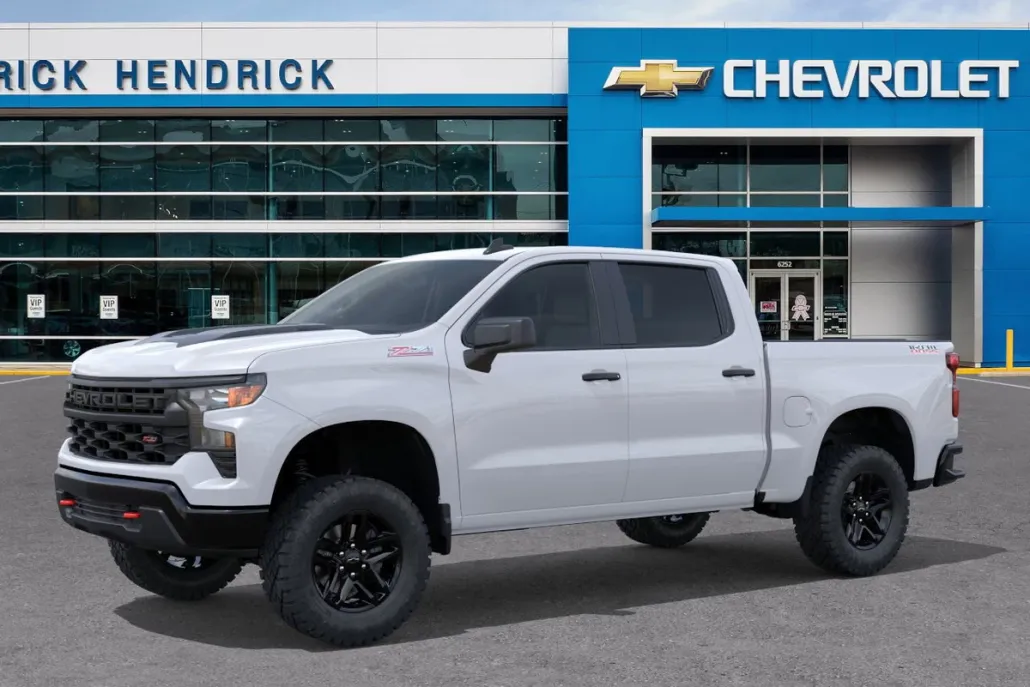 2026 Chevrolet Silverado Trail Boss Custom photo 1