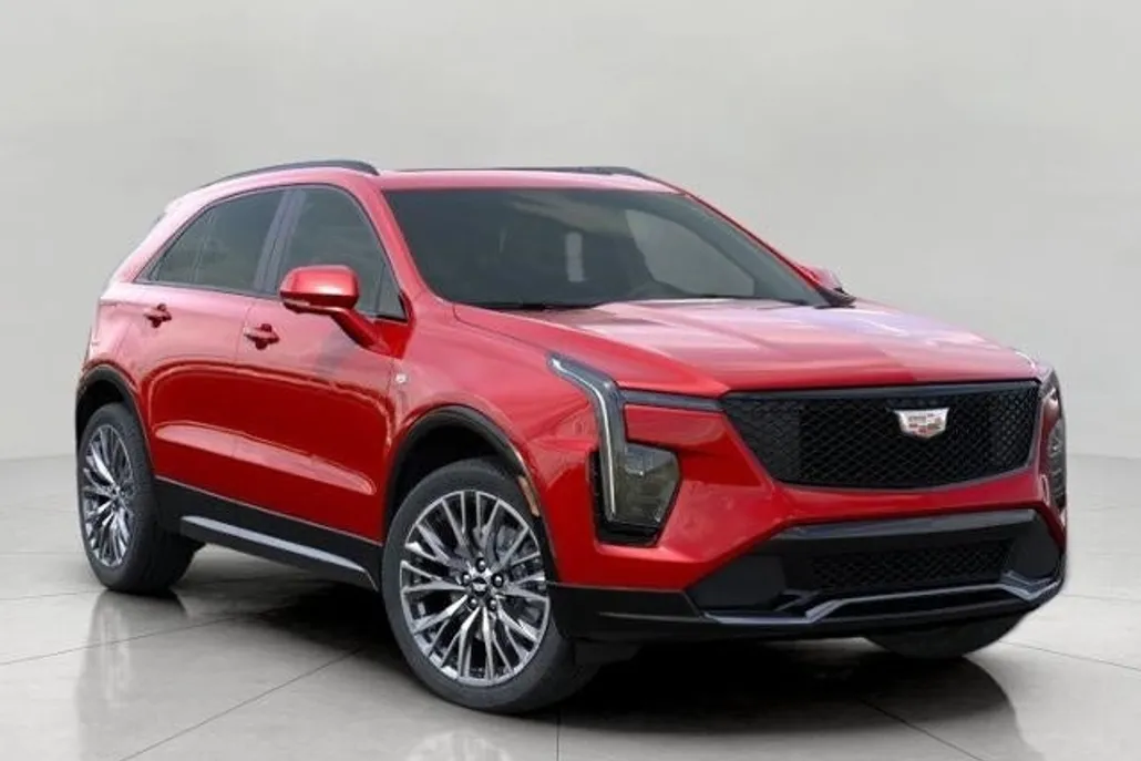 2024 Cadillac XT4 Sport photo 1