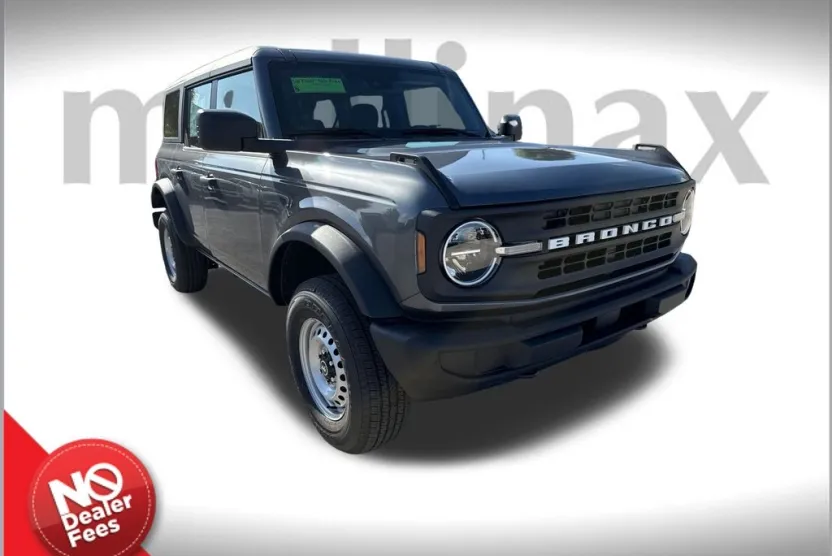 2025 Ford Bronco Base photo 1