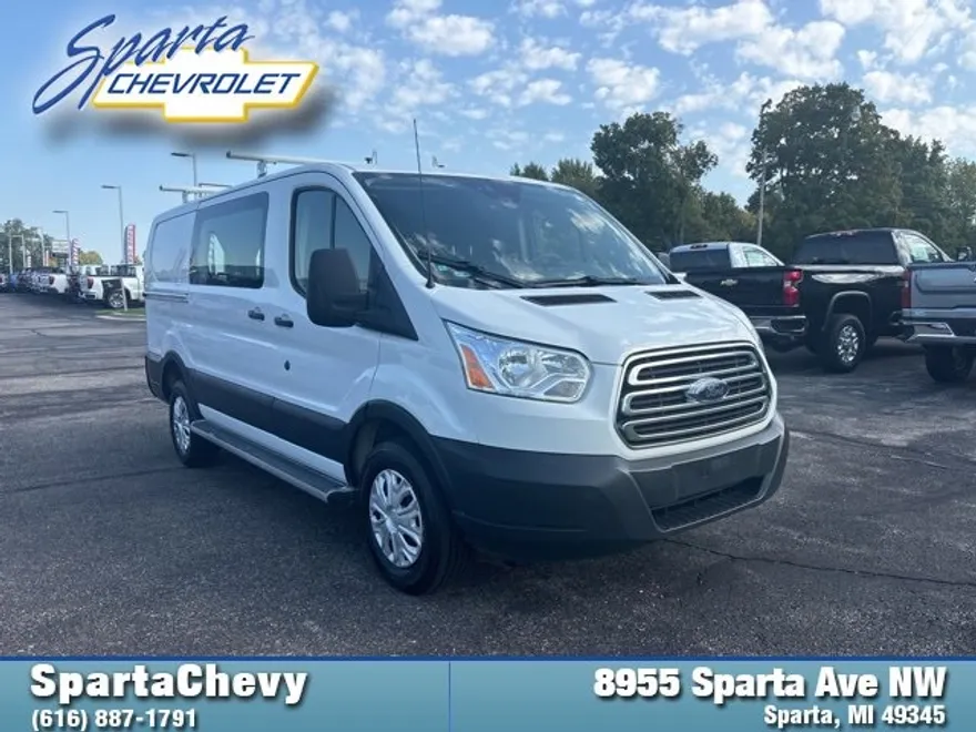 2019 Ford Transit Van photo 1
