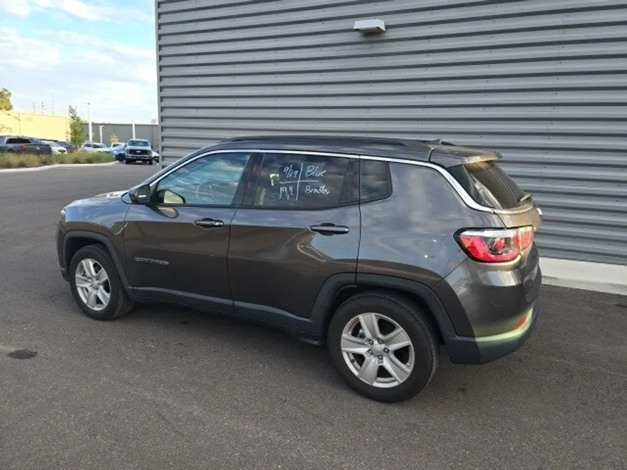 2022 Jeep Compass North Edition Latitude photo 1
