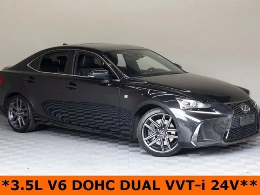 2018 Lexus IS 350 photo 1